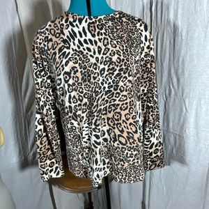 Leopard print sweater.  Cathy Daniels.  Size XL